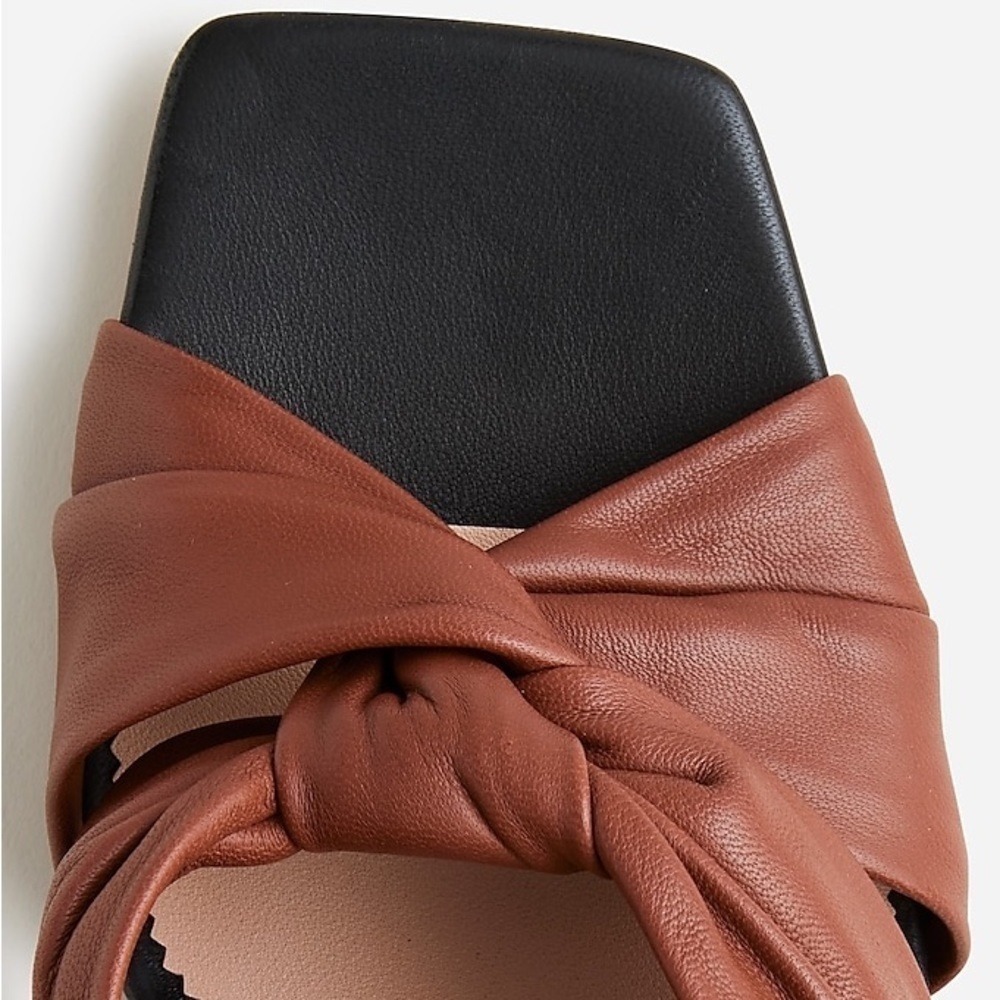 J Crew Ava twist-knot heels in leather
Item BP317